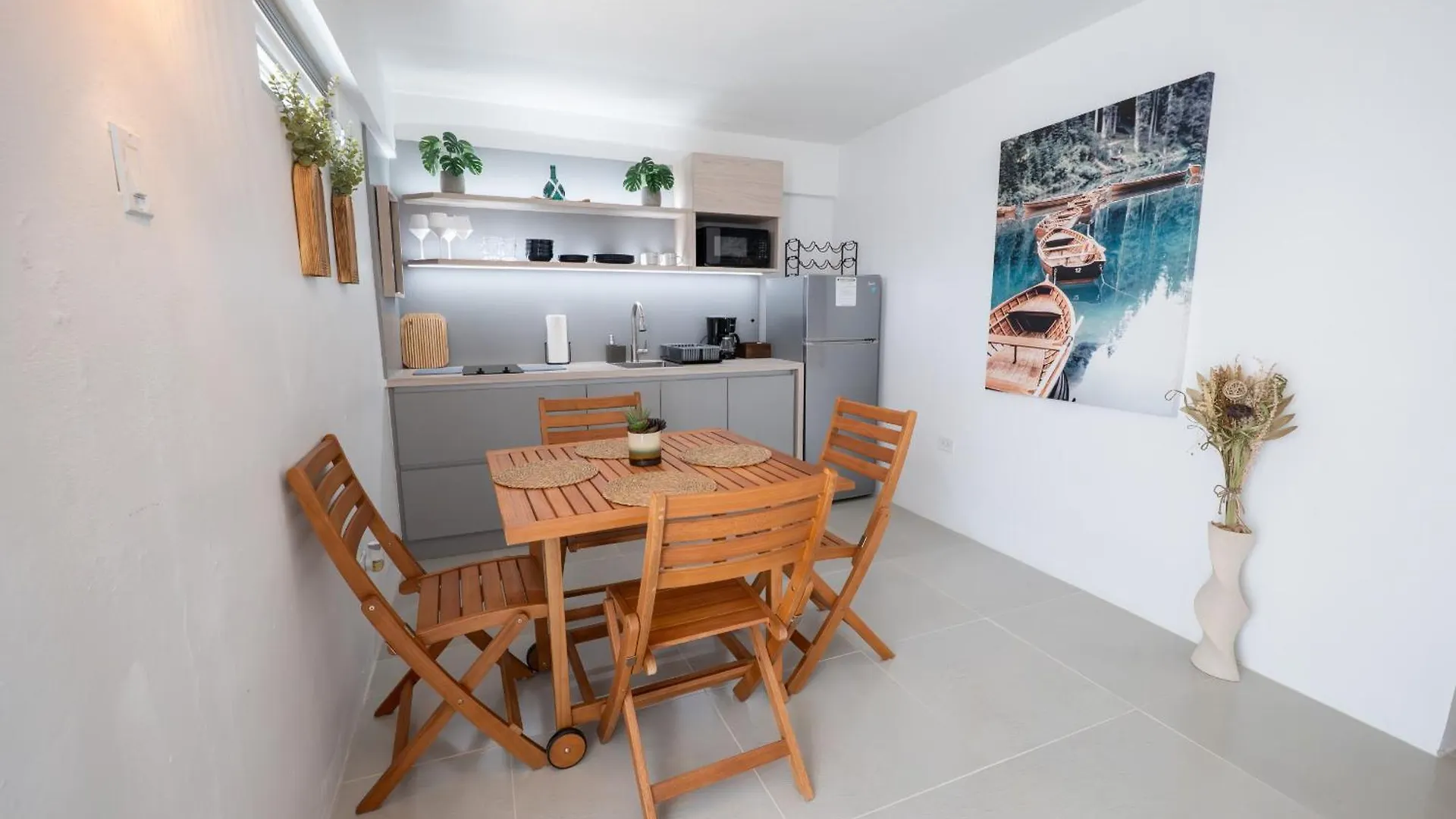 Oceanfront Retreat W- Terrace, Direct Access To Beach & Bbq マヤグエス プエルトリコ